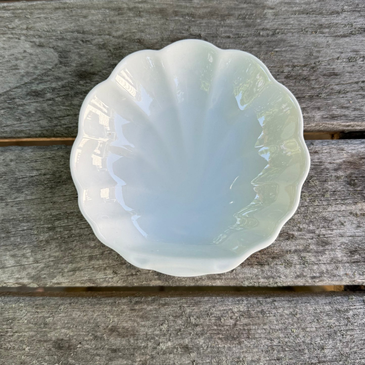 Vintage Lillian Vernon 1987 Shell Dish