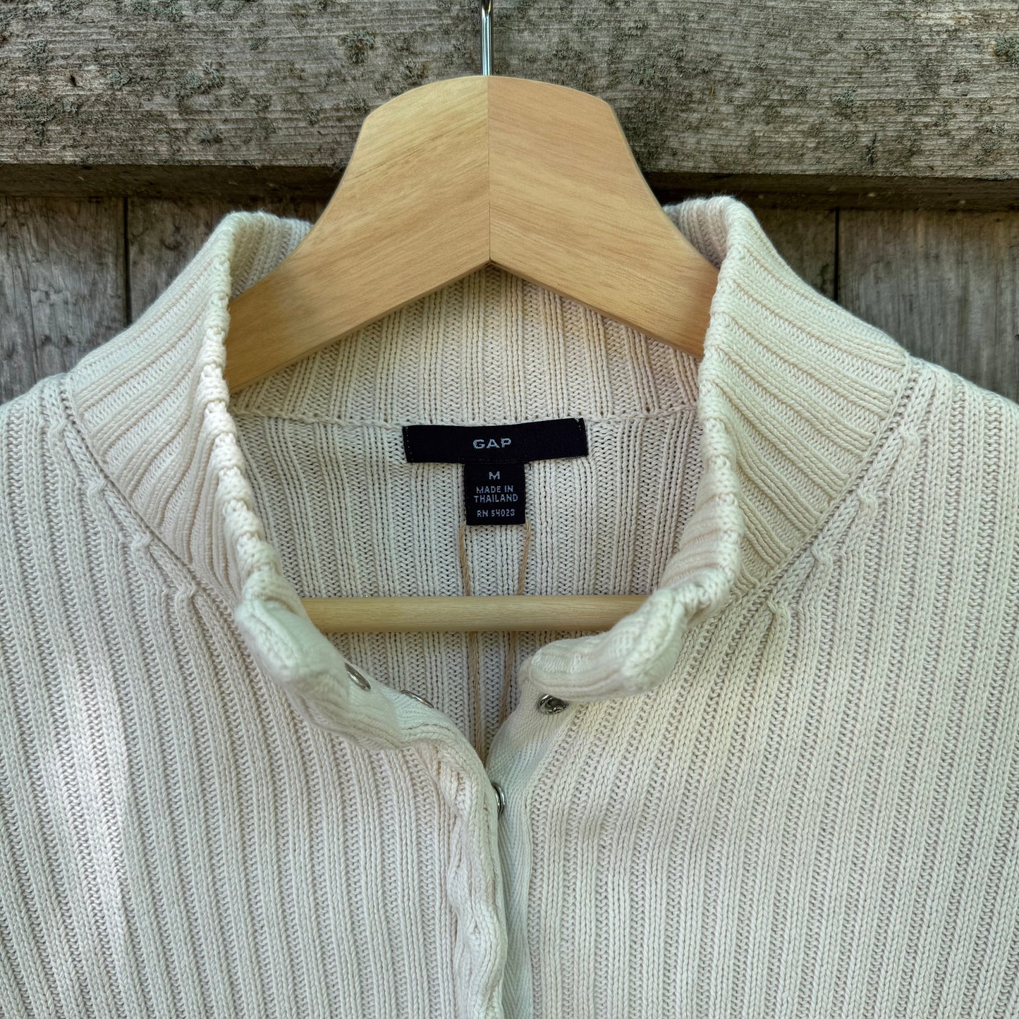 Vintage GAP Women's Snap Closure Cardigan