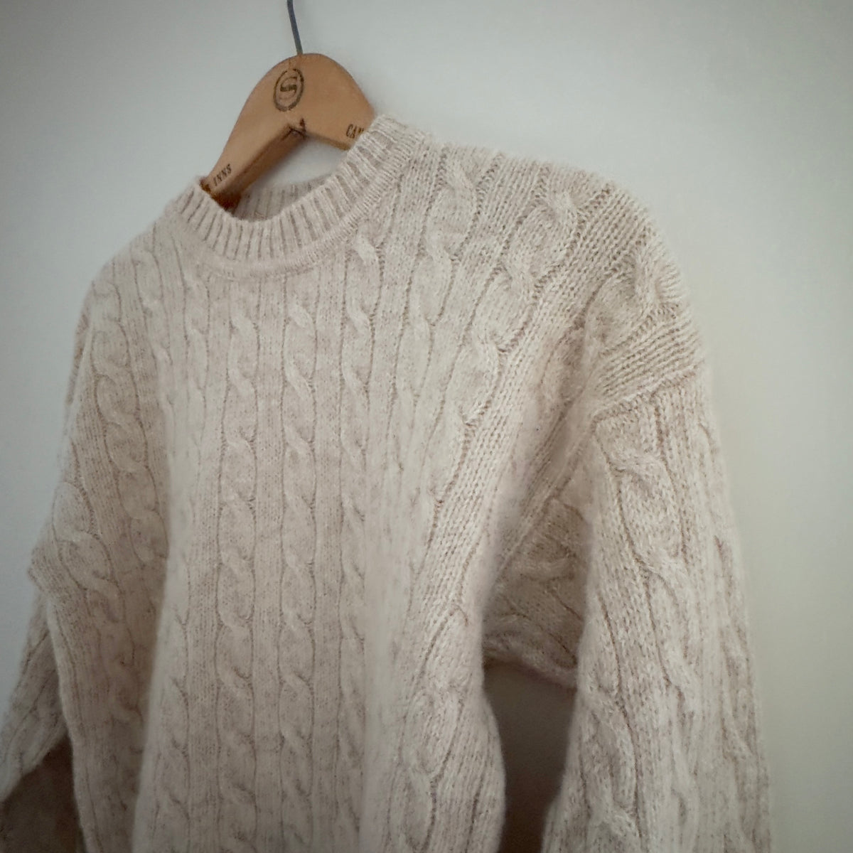 Vintage Archie Brown Bermuda Cable Knit Crewneck Sweater, M